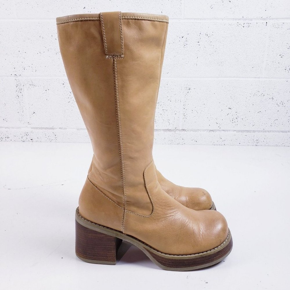 Candies Vintage Y2K 90s Chunky Heel Platform Camel Banana Suede Leather Size 9